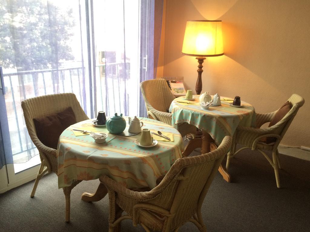 Hotel Bernieres Caen Eksteriør bilde