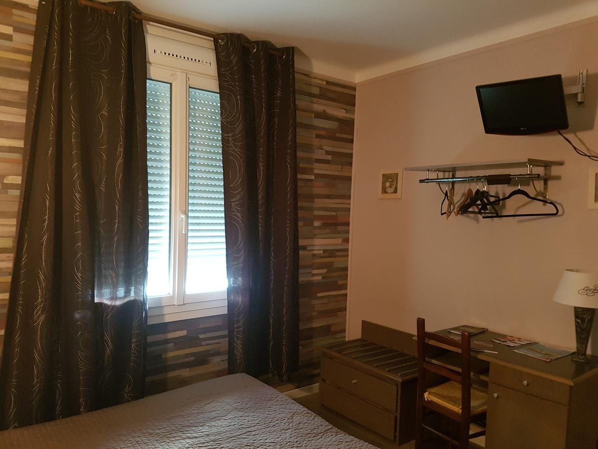Hotel Bernieres Caen Eksteriør bilde